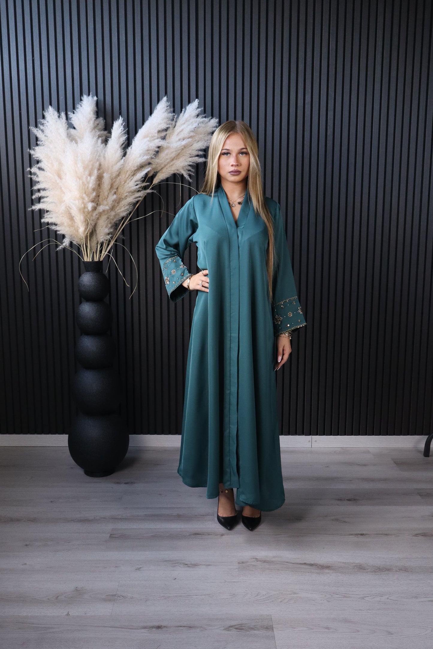 Abaya ALYAZYA