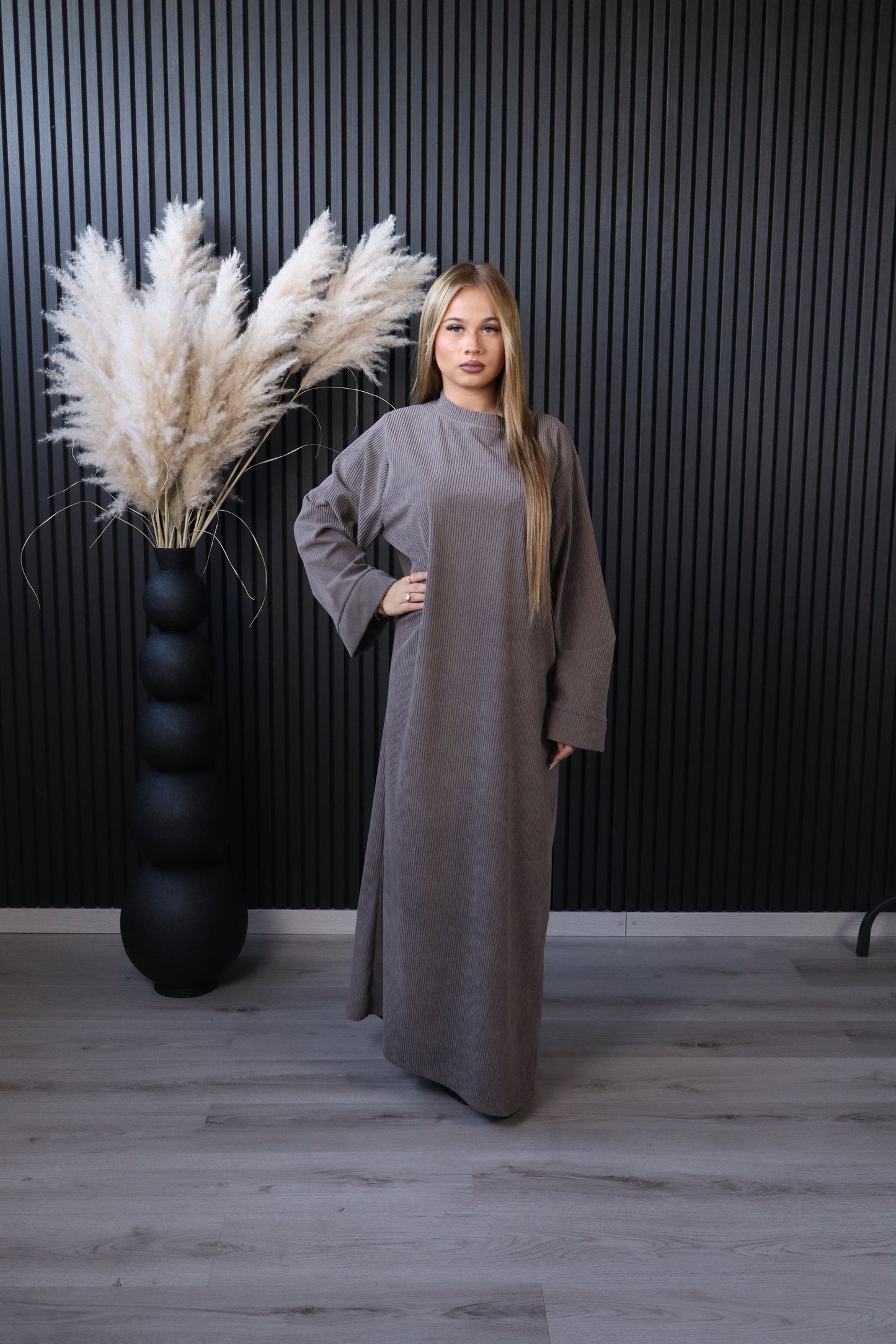 Abaya BIBI